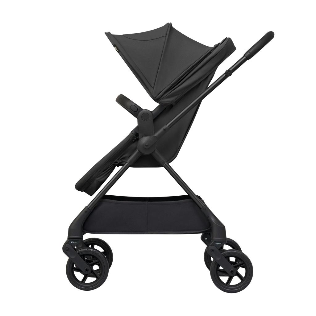 Pigeon EPA Double-Facing Stroller, 180-Degree Fully Flat for Bed-Like Sleeping, Black, Switchable to Chair Mode