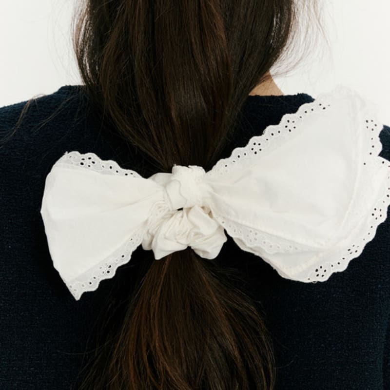 BEMUSE MANSION Lace Scrunchie - 2colors