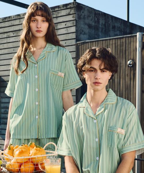 

[Pink Zone] [2pack] (Unisex) Palace Short-Sleeve Collar Pajama Set [Shipped from Korea] 100% Authentic M M