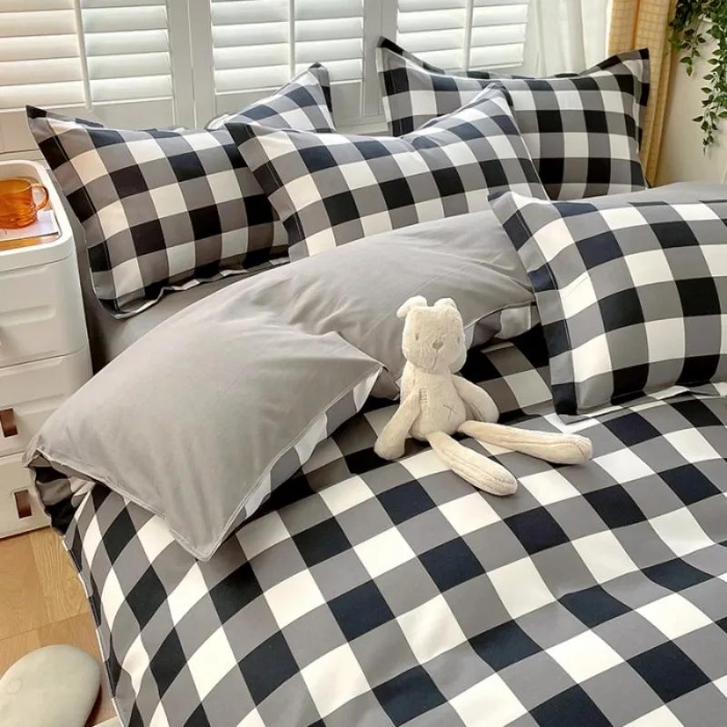 Plant Thickened Three Four Piece Bed Sheet Set Blue And White Large Grid