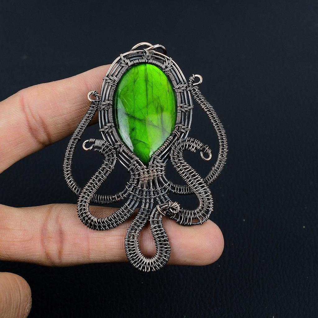 Green Flash Labradorite Pendant Gemstone Jewelry, 999 Copper Wire Wrapped Pendant, Handmade Jewelry Birthstone Pendant, Gift For Him