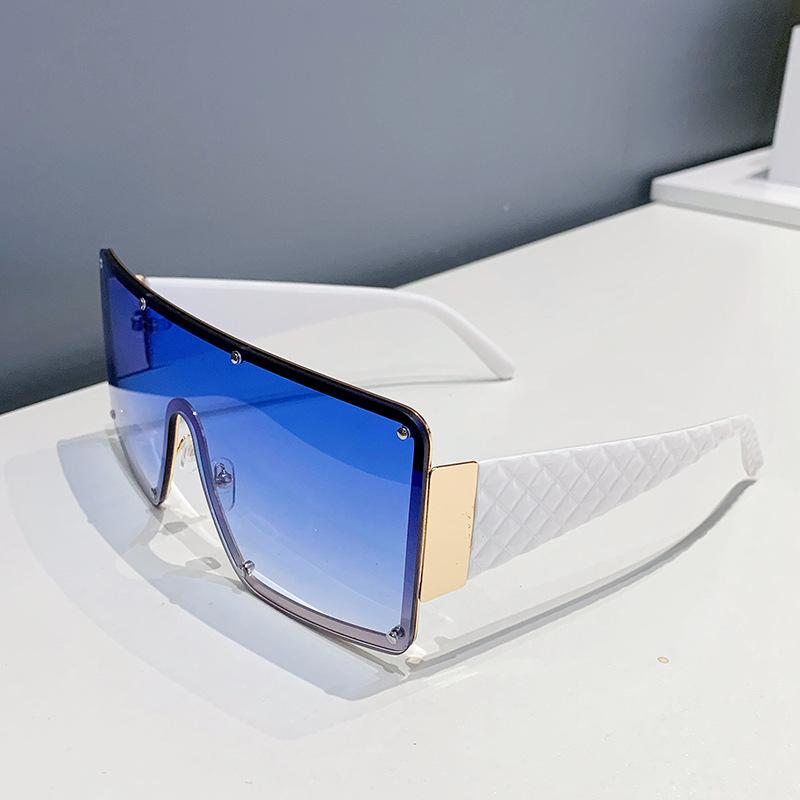 

Fashion Large Frame Sun shades Women One-piece durable construction Wide-rimmed Sun shades Ins Street Shooting Catwalk Uv400