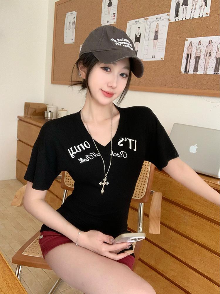 Summer New Letter Printing Slim V-neck T-shirt Women's Design Sense Short Sleeve Front Shoulder Students On the Clothes Trend