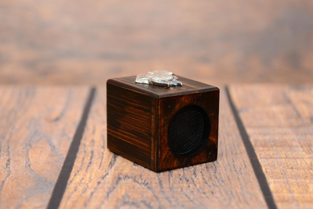 Boxer, German Boxer II – Wooden candle holder with a dog, a unique souvenir after losing a dog | Art-Dog
