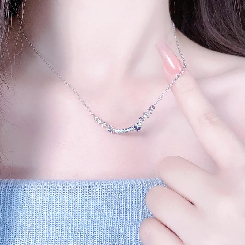 Colier Balansoar Original One Leaf Knowledge Seria Toamnă Bijuterii din Oțel Inoxidabil Temperament Femeiesc Mic Proaspăt Lanț Claviculă