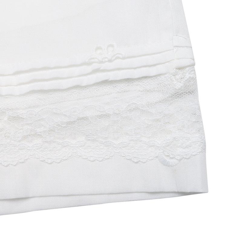 New Holiday Style Four-Leaf Clover Embroidered Lace Patchwork White Women's Shorts