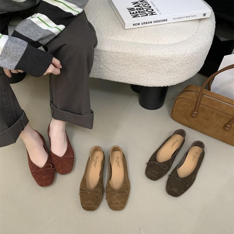 French Xiaoxiangfeng grandma shoes low-heeled single shoes women's shoes color matching thick heel leather bow square head soft sole single shoes wome