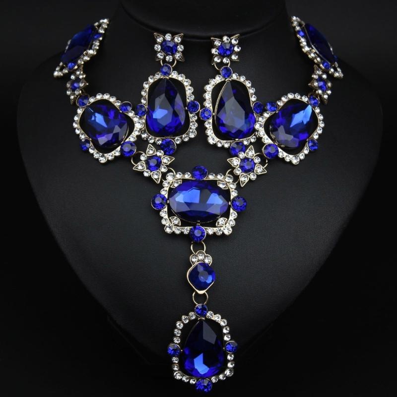 Elegant Crystal Gemstones Necklace And Earrings Set Sparkling Jewelry Set For Formal Occasions Featuring Vintage Designs