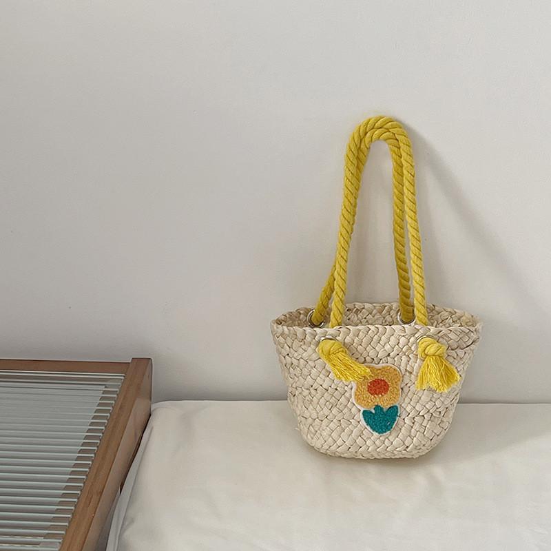 Modern Children's Casual Handbag Handwoven Straw Bag Available In Multiple Colors