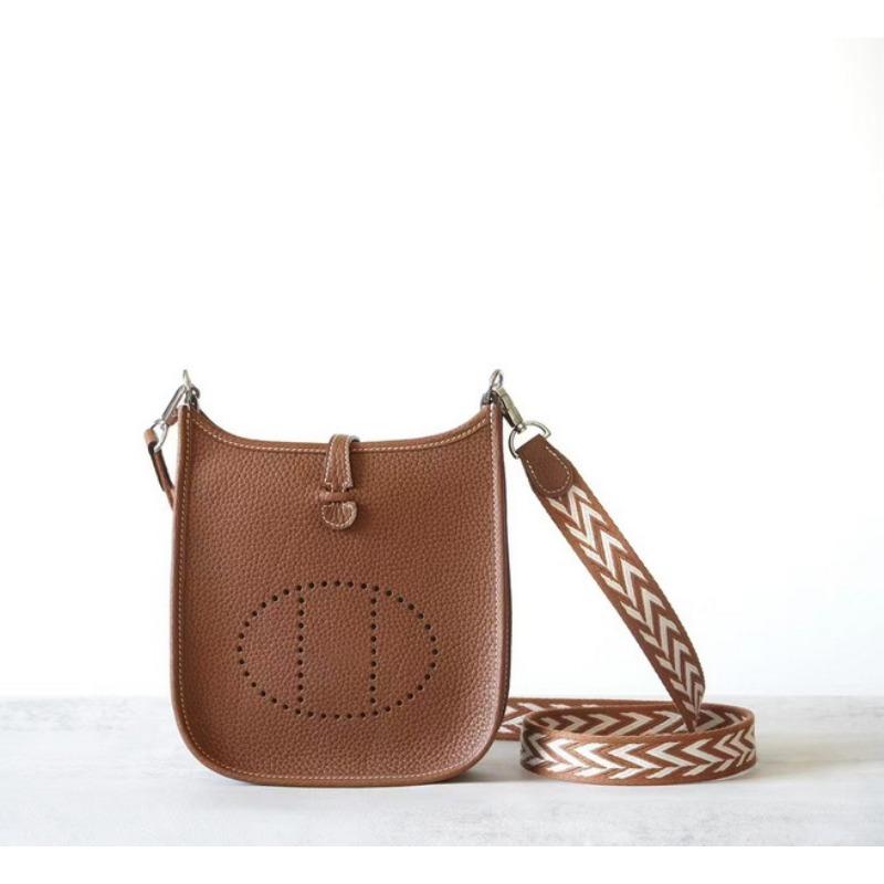 

2025 Новая женская сумка из натуральной кожи, первый слой кожи ТС, коровья кожа, 16 сумка И Ф Лин, вощеная нить, сумка через плечо на одном плече, кроссбоди, трансграничная 16x18x5cm золотисто-коричневый