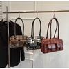 IELGY Commuter Large-Capacity Woolen Bag Autumn Winter All-Match One-Shoulder Underarm Portable