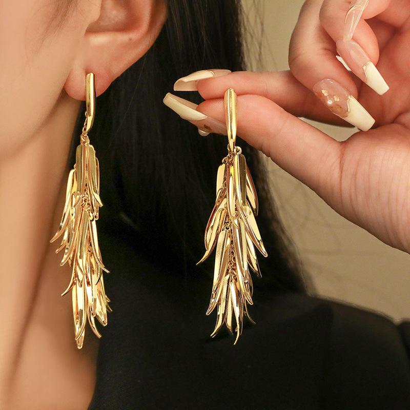 2025 Diamond Geometric Flower Tassel Earrings – Korean Cold Style, Light Luxury for Women
