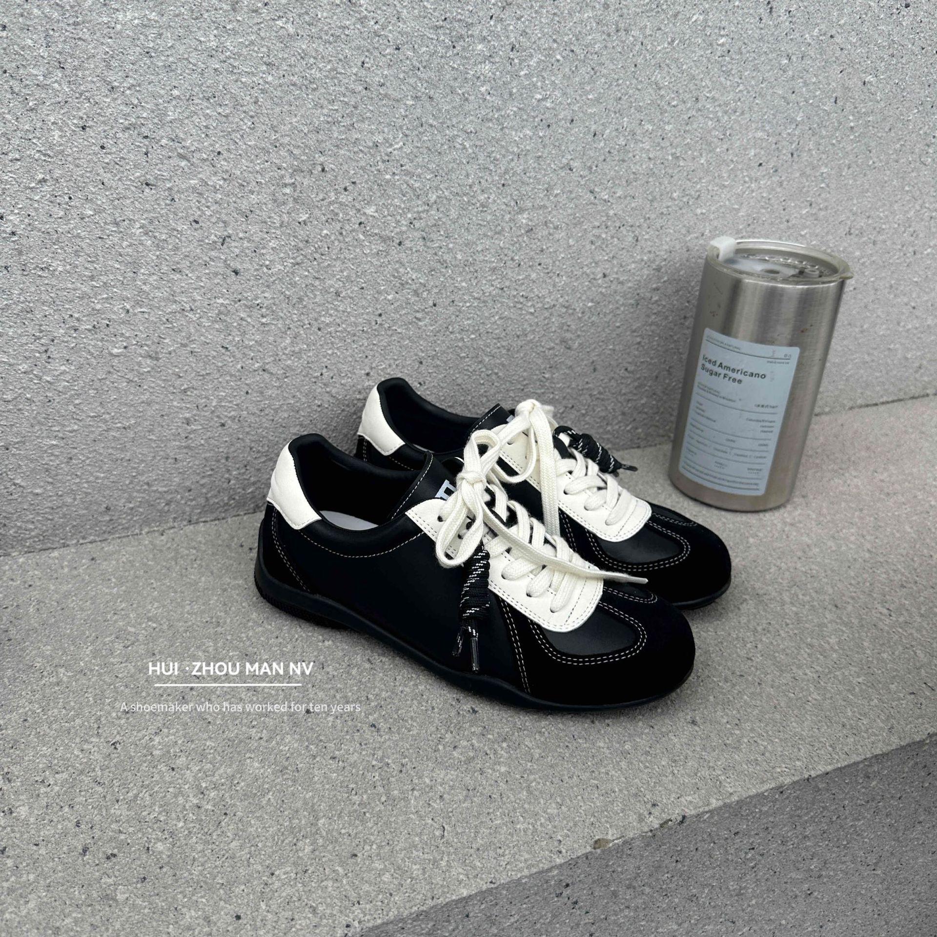 

Leather retro inner height increase German training shoes women s 2025 new versatile casual sports shoes color matching Forrest Gump shoes board shoes 35