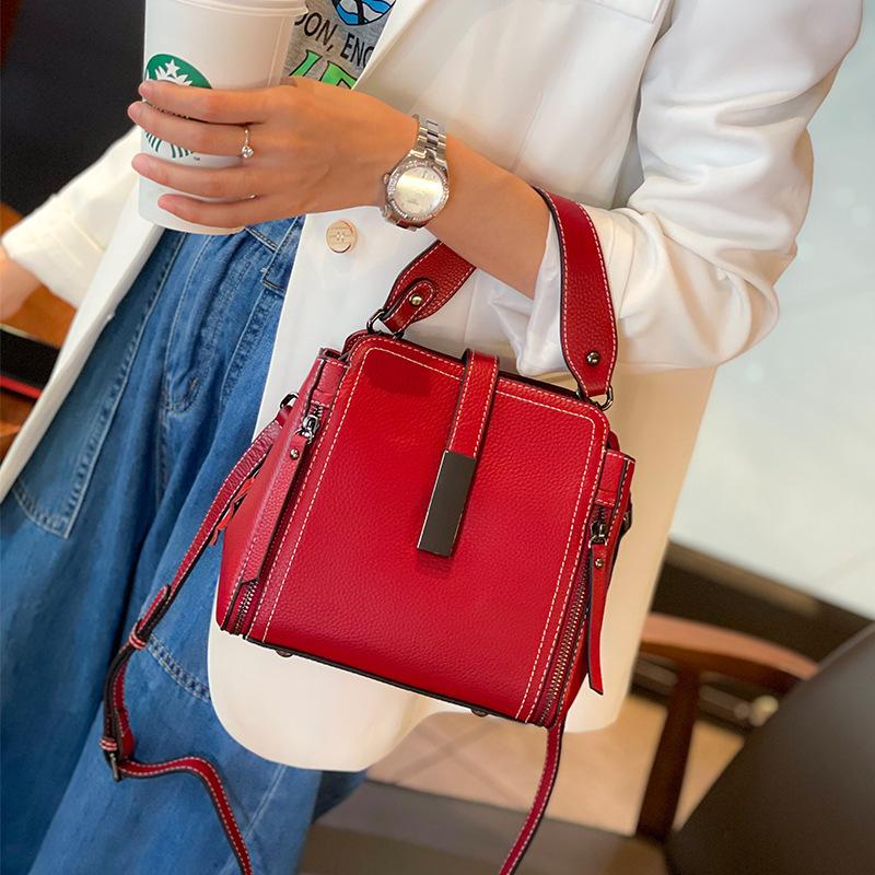 New Versatile and Fashionable Top Leather Shoulder Bag  Four Seasons Commuting Crossbody Bucket Bag