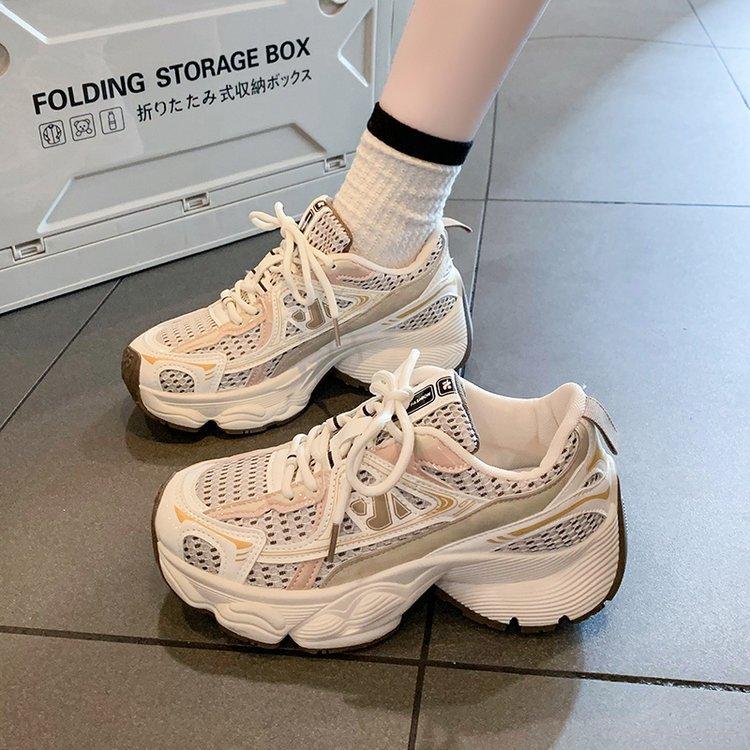 

Маффины на толстой подошве, увеличивающие рост, кроссовки для папы, женские, лето 2024, новая сетчатая повседневная тонкая дышащая спортивная женская обувь 40 хаки