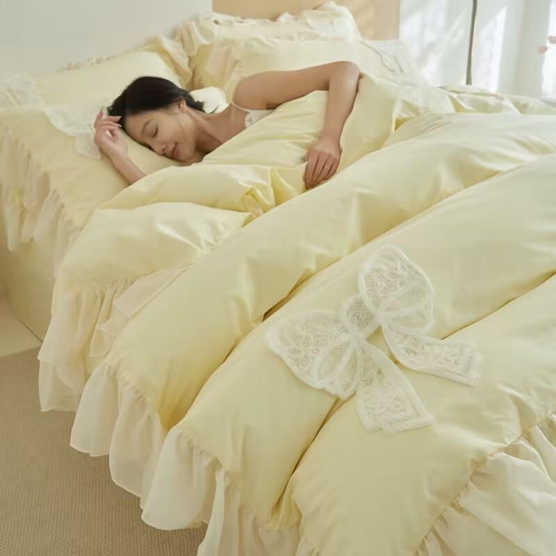 Franse Prinses Stijl Beddengoed Sets Ruche Kant Strik Dekbedovertrek Romantische Beddengoed Decoratie Vrouw Meisjes Slaapkamer Dekbedovertrek 4 stuks 150x200cm 3pcs