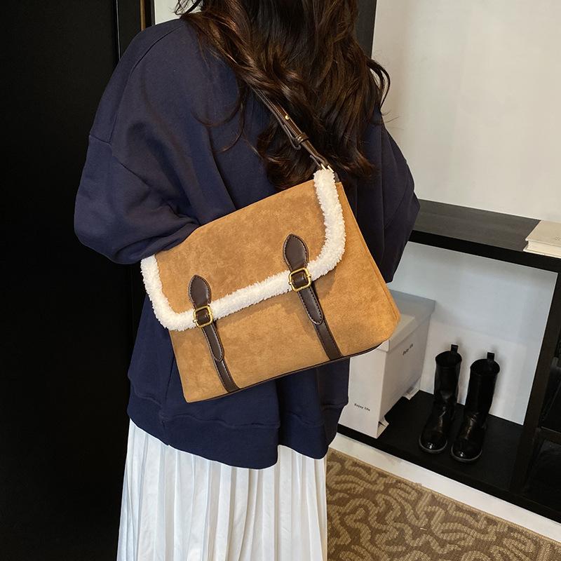 Premium autumn and winter lamb wool bag women's 2025 new trendy shoulder bag ins niche leopard print messenger bag