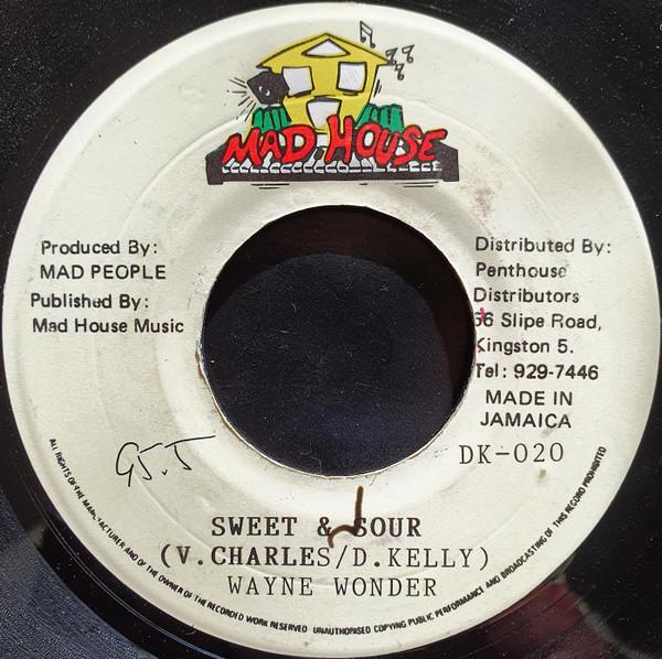 

7inch Record WAYNE WONDER / KEZI - Sweet & Sour / Ghetto News DK020 Mad House 1995 Jamaica Reggae, Ska & Dub Used