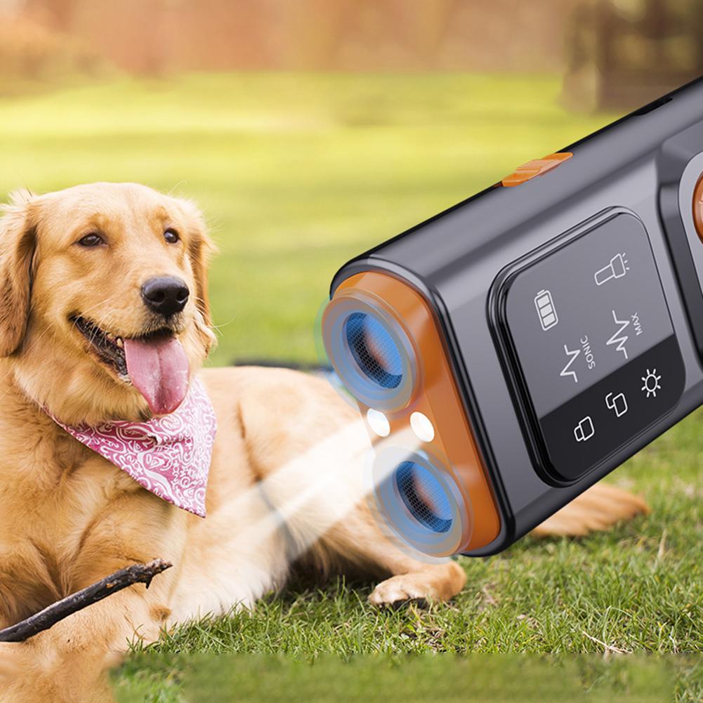Ultrasonic Dog Repeller Dog Training Device Rechargeable Dog Stop-Barking Deterrent Device Anti-Bark Device With LED Flashlight