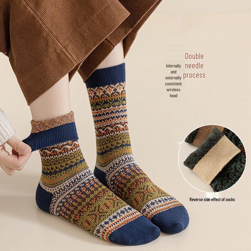 Women's Retro Ethnic Style Mid-Calf Socks - Versatile, Trendy, Scrunched, Perfect for Birkenstocks In Autumn/Winter