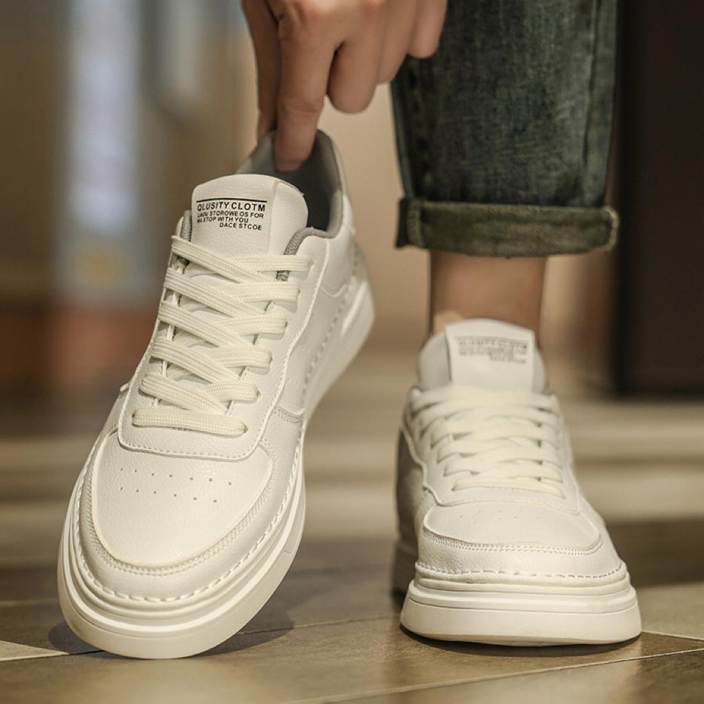 New Autumn Sports and Leisure Canvas Shoes Black Board Shoes