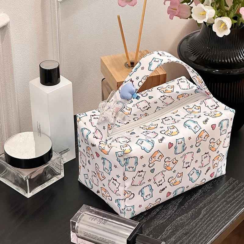 Cute Cartoon Cat Makeup Wash Bag Casual Travel Large Capacity Organizer Portable Handbag