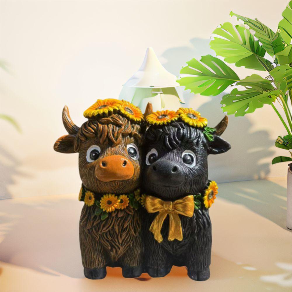 Resin Highland Cow Figurines Spring Sunflower Calf Lovers Gifts Scottish Cow Statue  Garden Decor