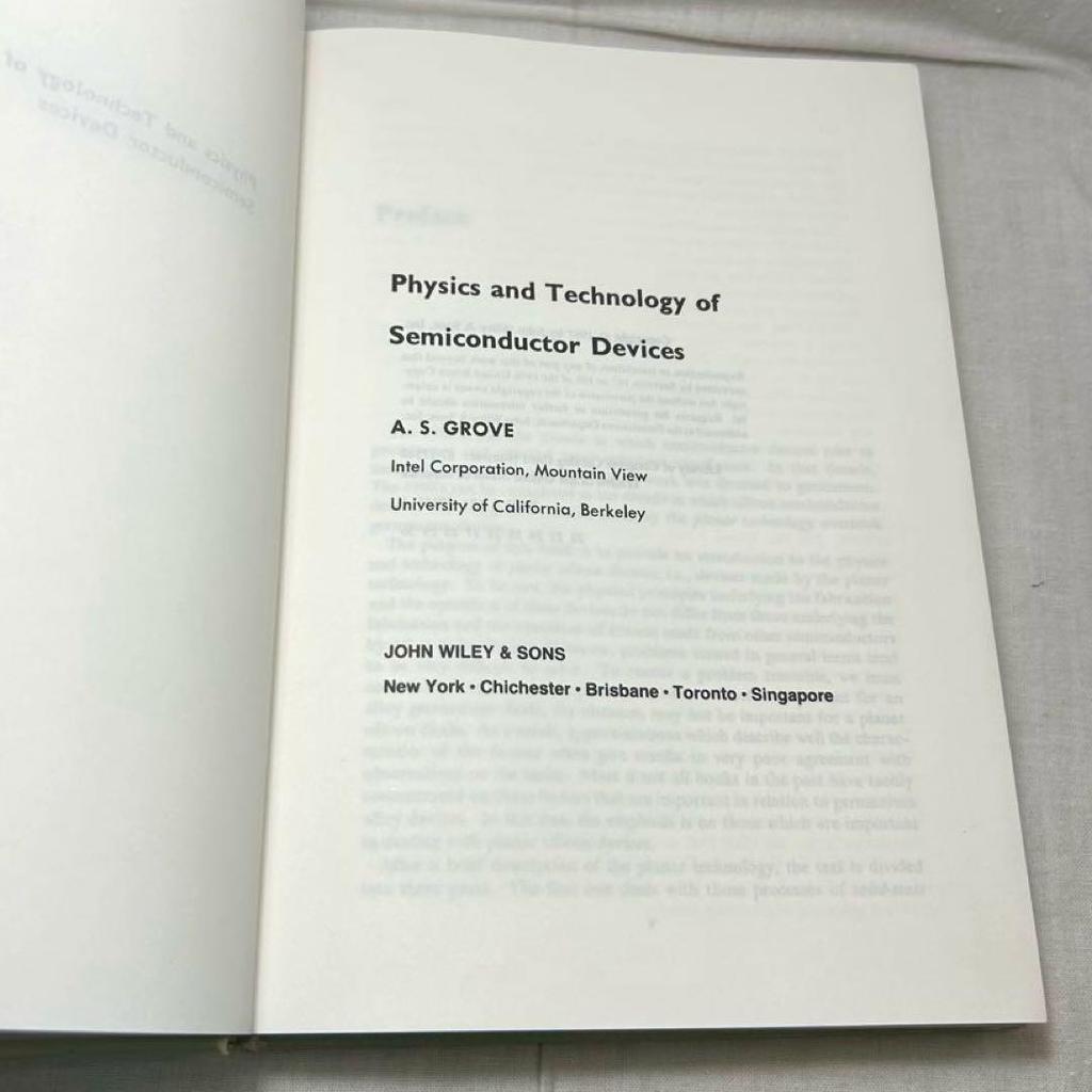 [USED] Physics and Technology of Semiconductor…