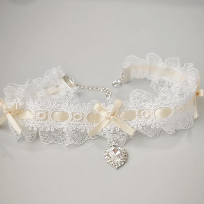 

30cm Lace Bow Necklace Sweet Love Heart Gem Charm Lolita Girls Necklace Cosplay Collar Chains Dancing Jewelry for Wedding Party бежевый