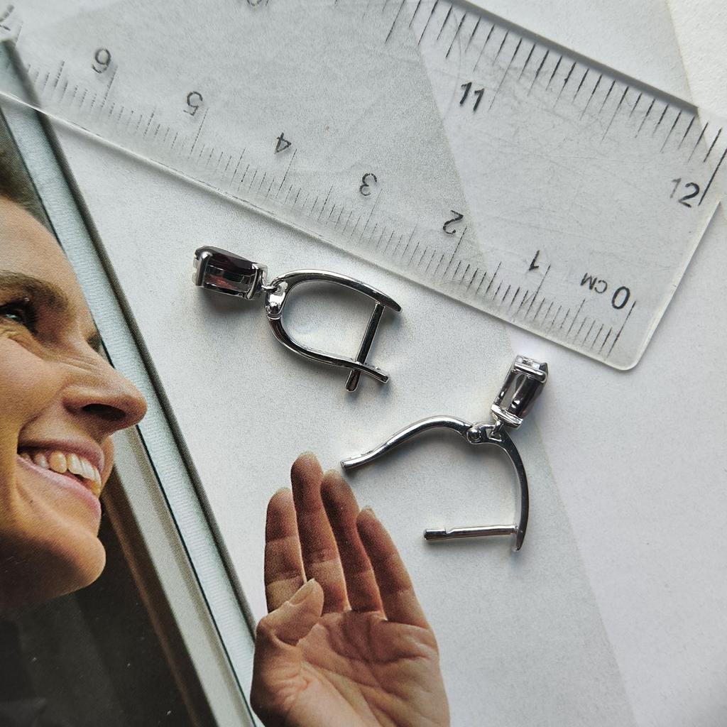 Серебряные серьги с натуральным гранатом 1.542ct (2195504)