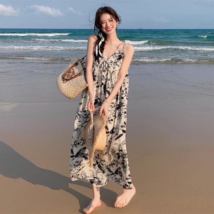 Floral Ink Wash V-Neck Camisole Dress: Women s Loose, Lazy French Style, Knee-Length Summer Attire Small