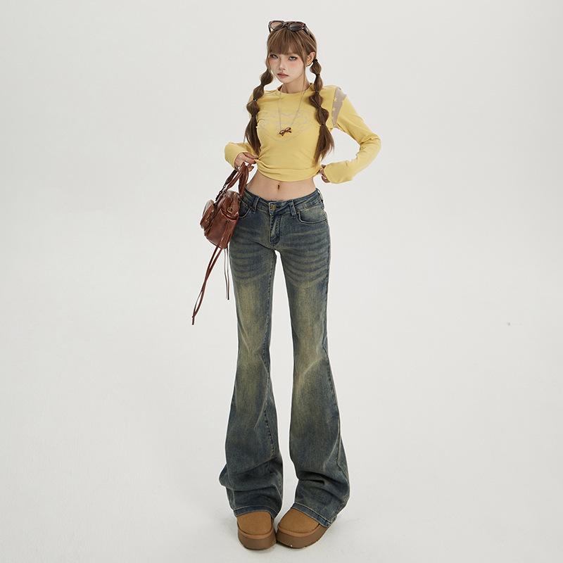 

Women s American Spicy Girl Low-Waist Micro-Flare Jeans with Plus Velvet for Slimming Effect - Autumn/Winter 2025 Collection. XL
