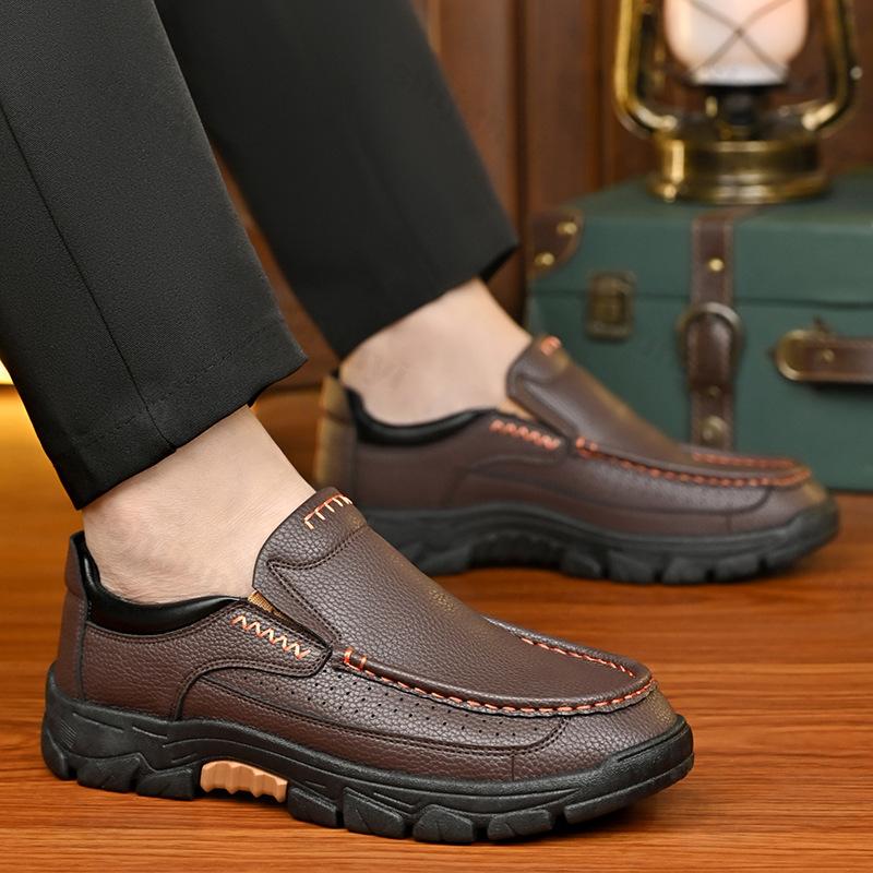 Herren Freizeitschuhe aus Leder 2025 Herbst Bequem Rutschfest Outdoor Slipper Britischer Stil Weiche Sohle Klassische Herren Laufschuhe