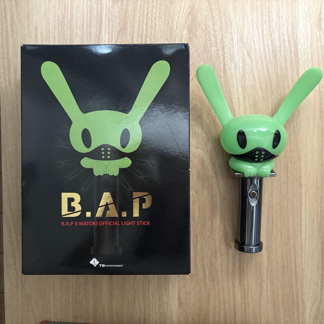 

[Б/У] Официальный лайтстик B.A.P MATOKI