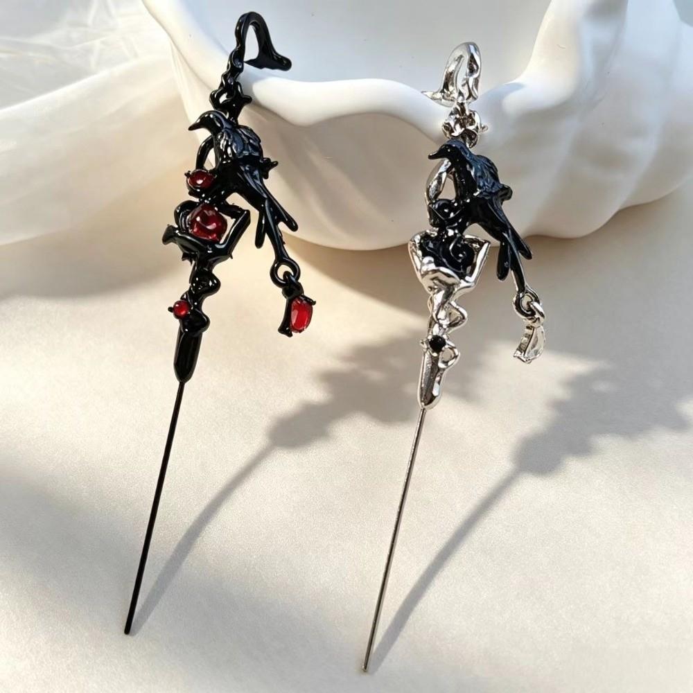 Crystal Ear Pin Red Ear Stick Vintage Rhinestone Thorn Piercing Earring Subculture Wear