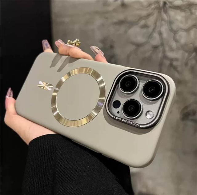 Luksusowe magnetyczne etui Magsafe z twardą matową ramką PC dla iPhone 16 Pro Max Dla iPhone 12 13 14 15 16Plus Ochronne etui na obiektyw