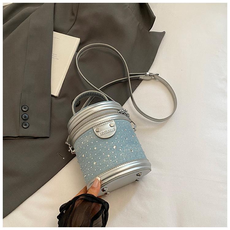 Niche design portable cylinder bag women's bag 2025 new Korean version ins foreign gas bucket bag mobile phone bag messenger bag