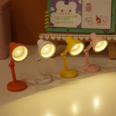 מנורת שולחן מיני LED מתקפלת אור לילה מגנטי מנורות לחדר שינה לימוד קריאת ספרים עם קליפס הגנת עיניים אורות ליד המיטה