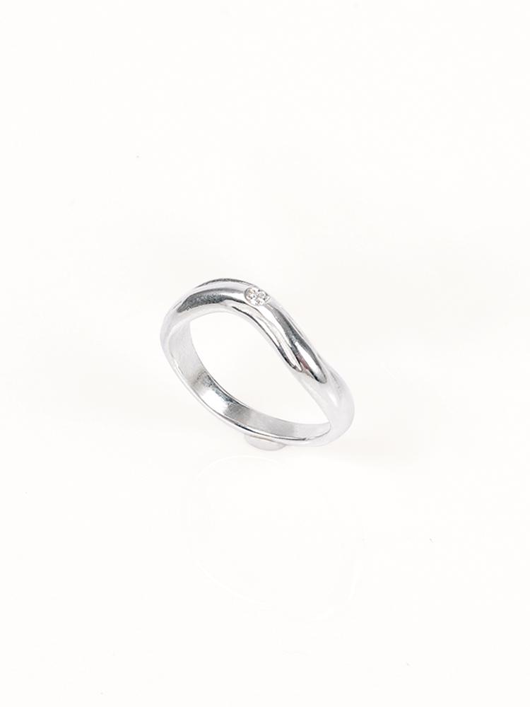 Boldiere Lab Diamond Wavy Ring (Type B)