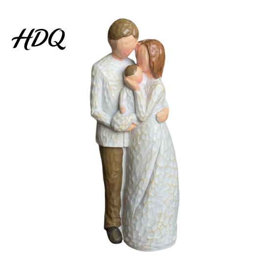 Mother And Child Embrace Ornament Wooden Texture Resin Figurine Hand Carved & Child/Family/Couple/Dog Owner Sentimental Gift for Her Statue,
