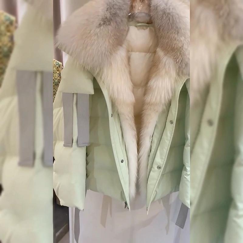 Winter Green Short Detachable Faux Fur Coat Women Down Jacket High End Fashionable Outerwear