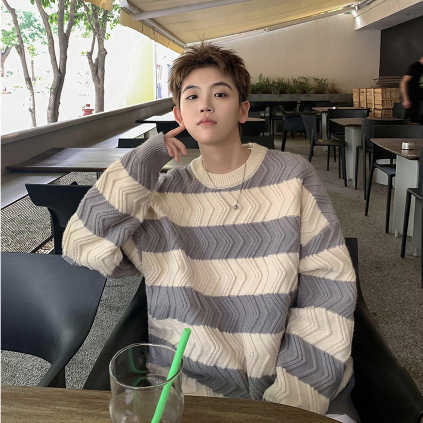 

Мужской зимний свитер свободного кроя в гонконгском стиле - Модный круглый вырез, корейская версия, расслабленный парный дизайн L серый