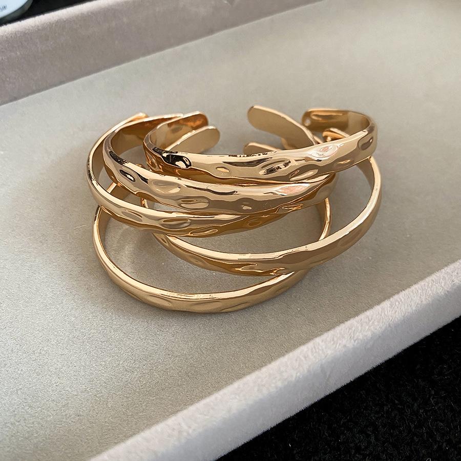 

Five-Piece European & American Geometric Open Bangle Set: Minimalist, High-End Women s Jewelry