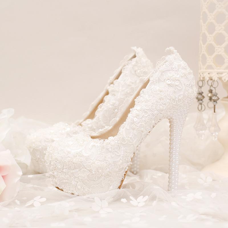 2025 new white heel waterproof table single shoes stiletto women's shoes lace flower pearl knot bridal shoes
