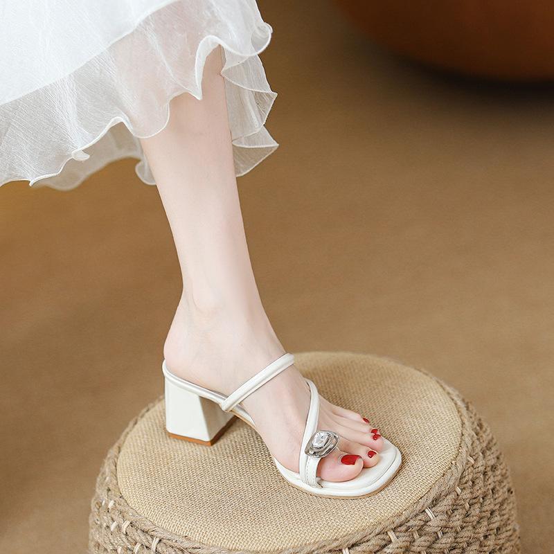 Rhinestone set of toe slippers for women to wear summer new versatile thick heel thin strap square head word with cool slippers