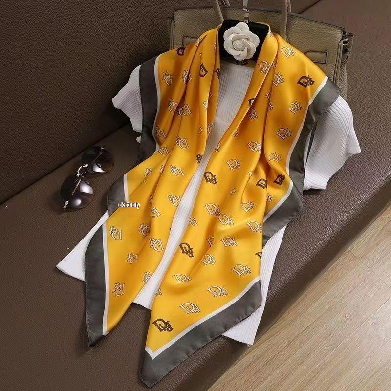 High-End Women's Lightweight Silk Square Scarf - Temperament Print Neckerchief for Neck Protection and Decoration.