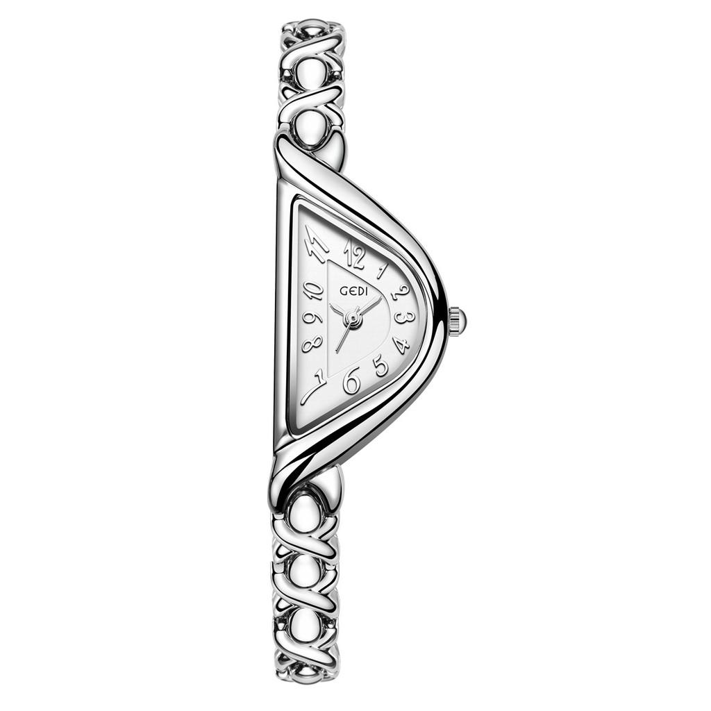 

Ladies Retro Alloy Quartz Watch With Water Resistance For Casual Wear Silver White