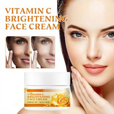 Vitamin C Face Cream Moisturizes the Face, Desalinates Acne Marks and Spots, and Brightens, Moisturizes and Repairs the Skin
