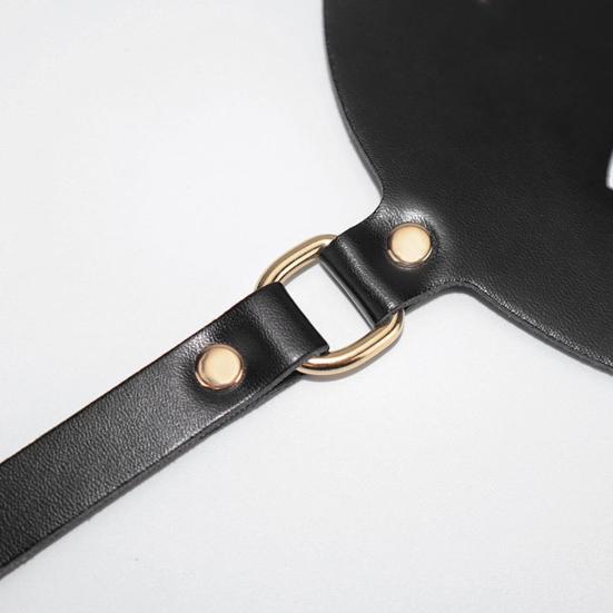 Maski Seksualne Znitowane Miękka Sztuczna Skóra Regulowane Paski Nieregularne Puste Okulary Seksowny Artefakt do Odgrywania Ról
