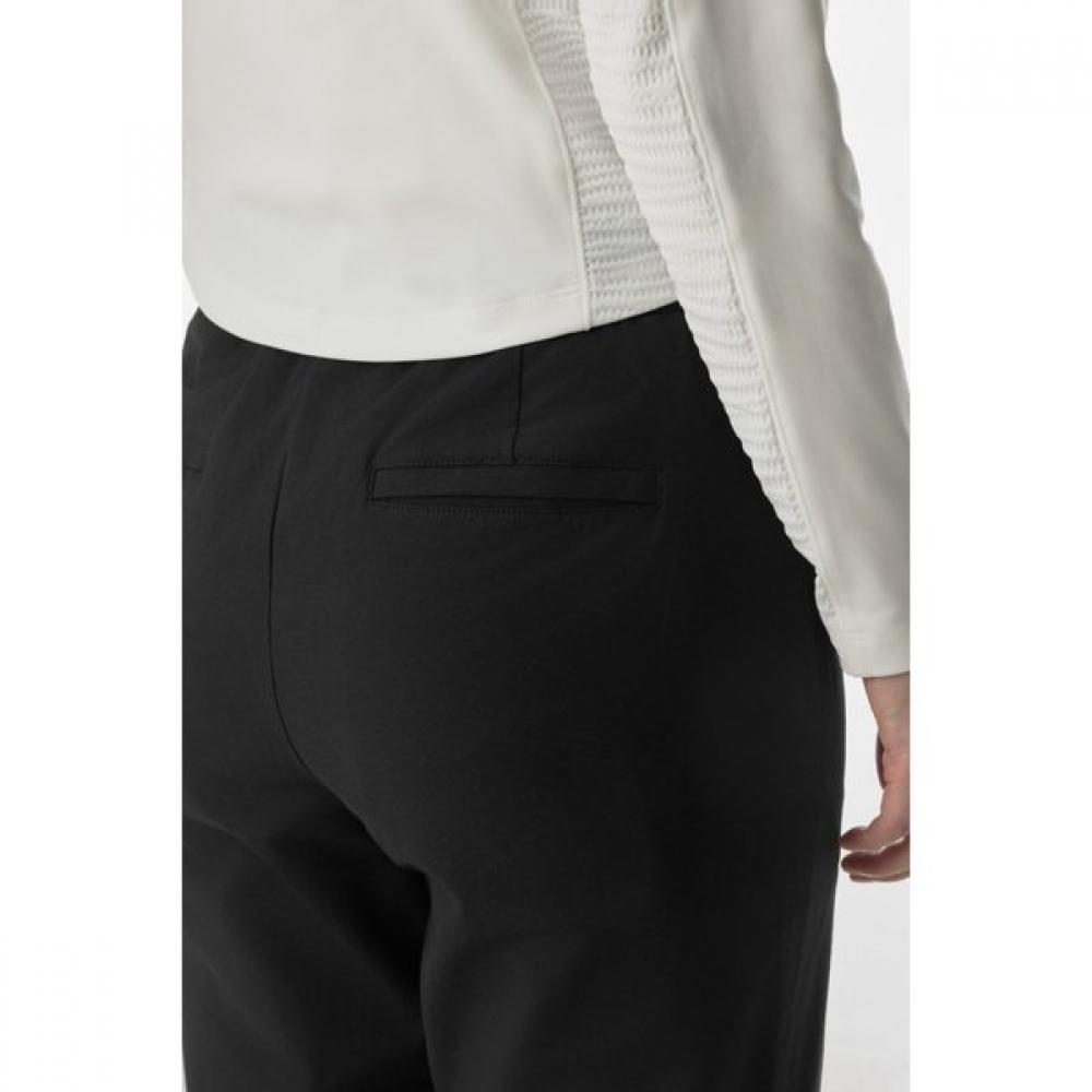 KOLON SPORT Women S Tapered Fit baSic pantS tvpnS25412cin